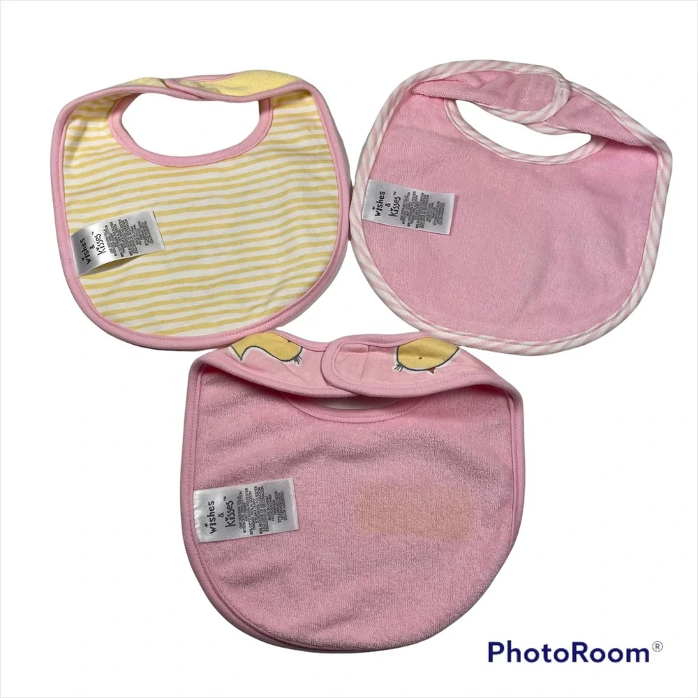 NWOT 3 pack Mommy’s little chick girl bibs